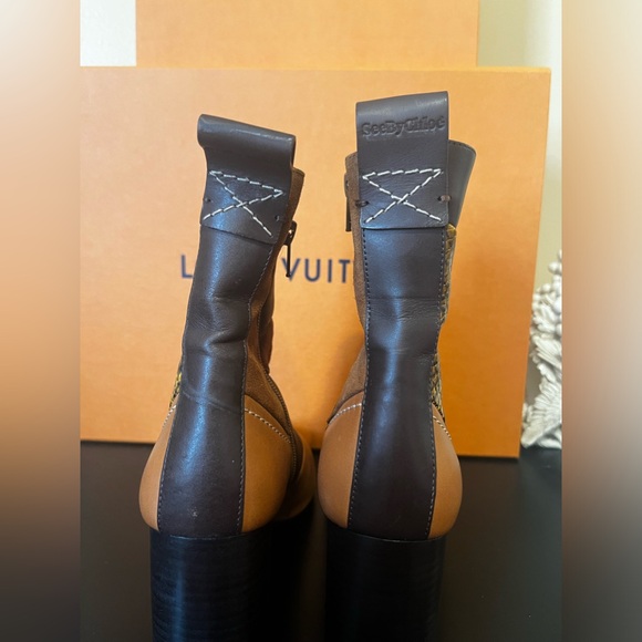 SEE BY CHLOE- TYRA PATCHWORK BOOT BROWN/TAN SNAKE - Size 38 (7.5) - Firm Price - Picture 2 of 6